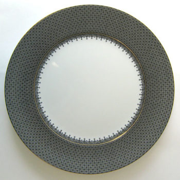 Mottahedeh Lace Service Plate Black 12" D
