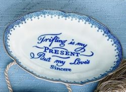Mottahedeh Trifling Verse Tray 5.25"L