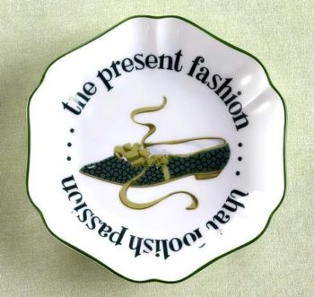 Mottahedeh Present Fashion Tray 5.25" - Image 2