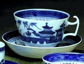 Mottahedeh Blue Canton Breakfast Cup and Saucer 4.5"D