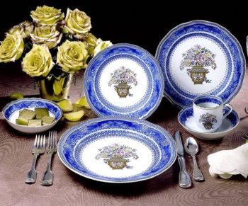 Mottahedeh Mandarin Bouquet 5-Piece Place Setting