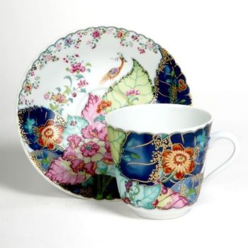 Mottahedeh Tobacco Leaf Tea Cup and Saucer  2.5'H - Image 2
