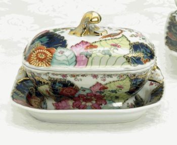 Mottahedeh Tobacco Leaf Tureen and Stand, Small 12 oz.