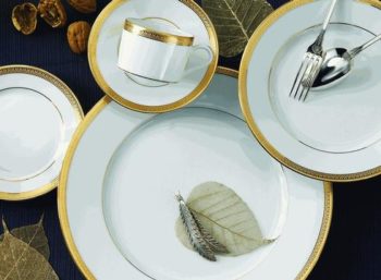 Robert Haviland & C. Parlon Malmaison Gold 5 Piece Place Setting