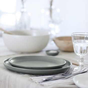 Casafina Pacifica Artichoke Dinner Plate 11" - Image 2