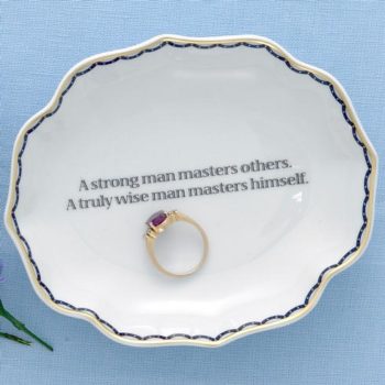 Mottahedeh Strong Man Verse Tray 5.25"L