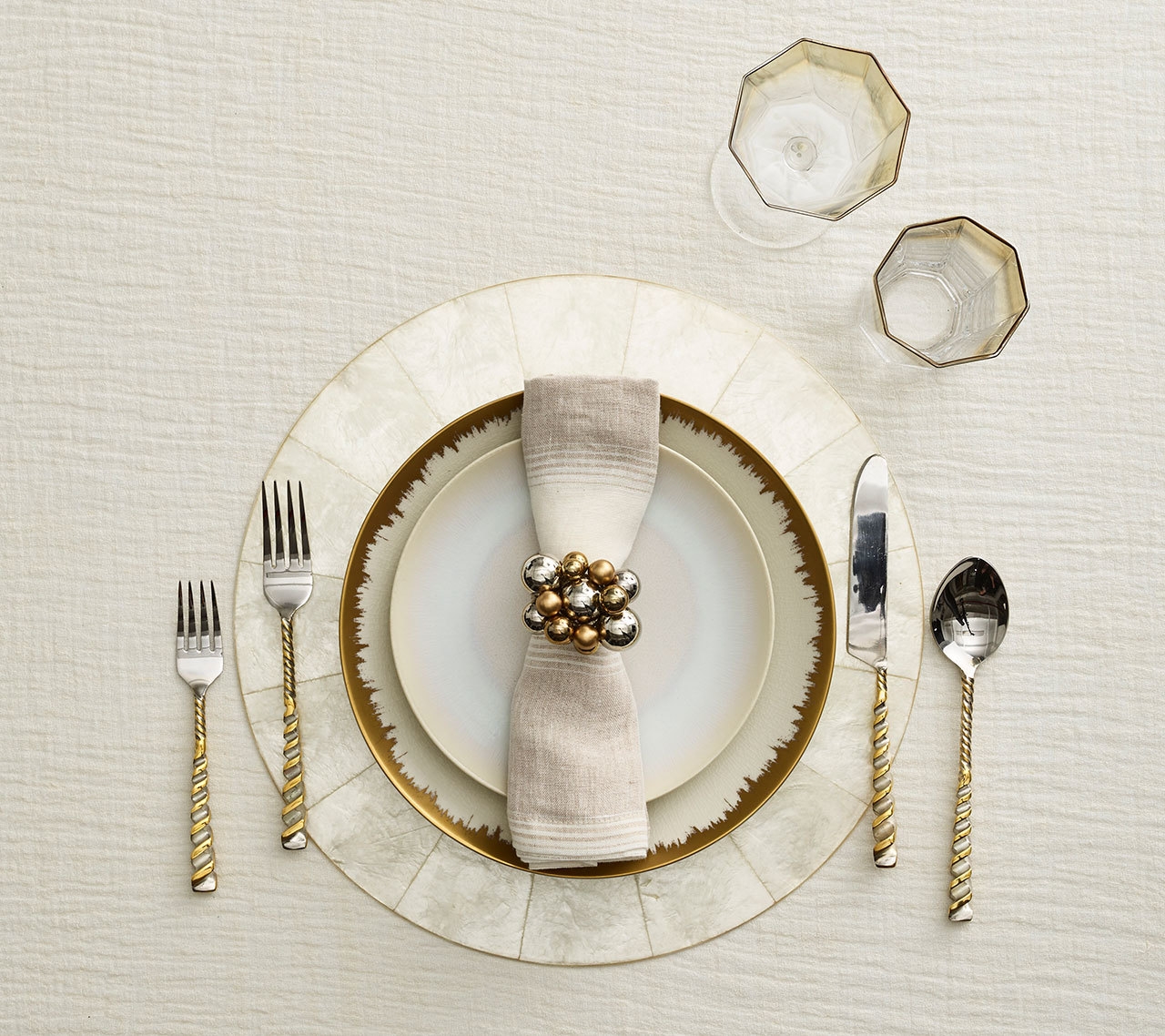 Kim Seybert Capiz Placemat Natural Set of 4 15" The Pink Daisy