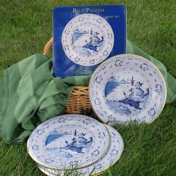 Milestone by Mottahedeh Blue Pagoda Tin Plate Picnic Set/4 10.25"D