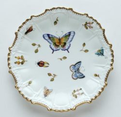 Anna Weatherley Spring in Budapest Star Plate 8.0"