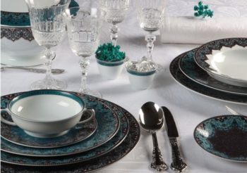 Deshoulieres Dhara Peacock Rim Soup Plate - Image 2