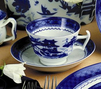 Mottahedeh Blue Canton Tea Cup and Saucer - Image 2