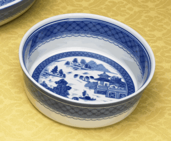 Mottahedeh Blue Canton Round Soufle 8"D