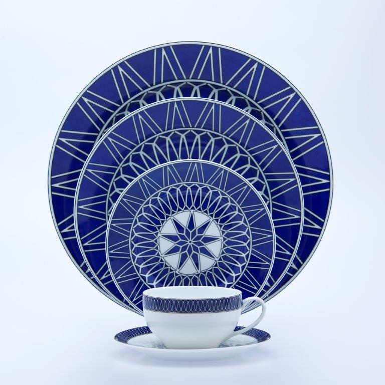 Royal Limoges Blue Star Dinner Plate 10.75"D The Pink Daisy