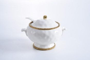 Pampa Bay Golden Salerno Soup Tureen & Ladle 11" L 9" W 8.5" H