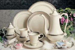 Pickard China Geneva White Embassy Bowl 4.75"