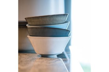 Milestone By Mottahedeh Leaf Agate Cereal Bowl 6.25"D x 3"H - Image 2