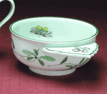 Mottahedeh Famille Verte Porringer 6"L