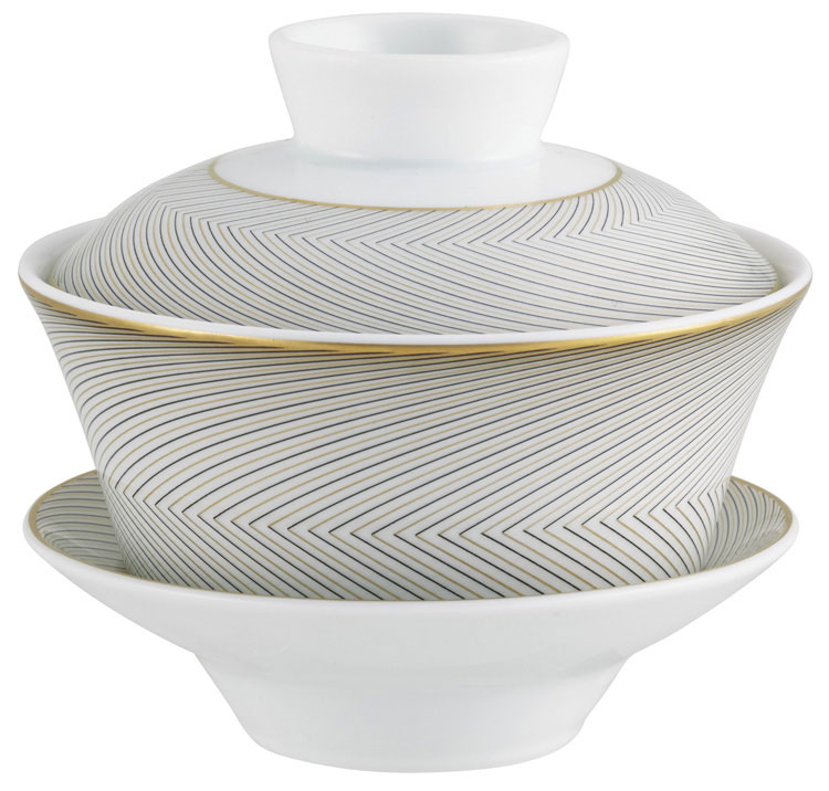 oskar and ellen tea set