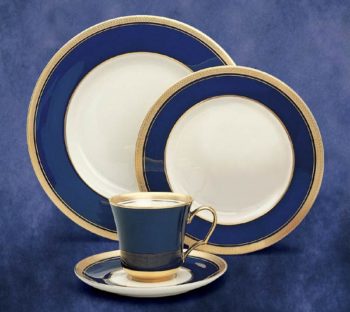 Pickard China Palace Royale Crested Cup 7.5 oz.