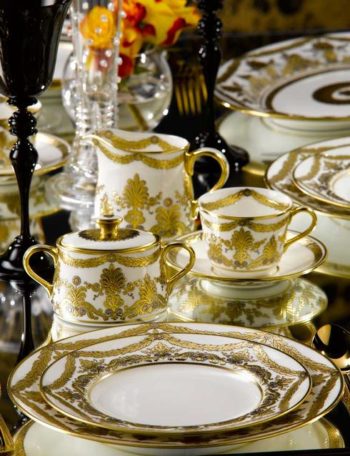 Royal Crown Derby Pearl Palace Bread & Butter Plate 6"D - Image 2