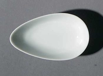 Raynaud Hommage by Thomas Keller Quenelle Dish 2" x 3.5", 0.8 Oz