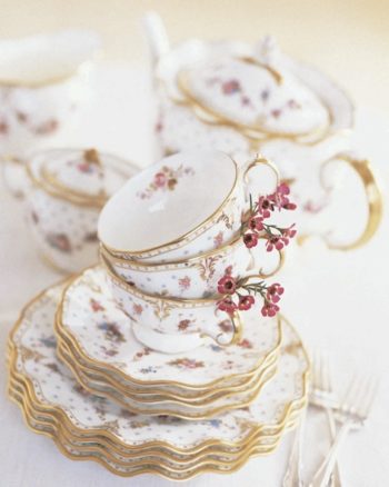 Royal Crown Derby Royal Antoinette Tea Cup - Image 2
