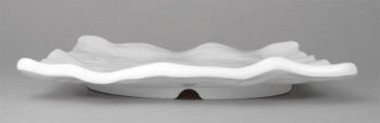 Q SQUARED NYC Ruffle Melamine Rectangle Small Platter Dimensions: 15" x 12" x 2" - Image 2