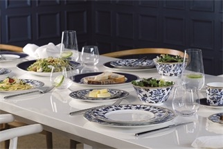 Large Wedgwood 11" Dinner Plate Chinese Flowers Bone China England 2 Available 