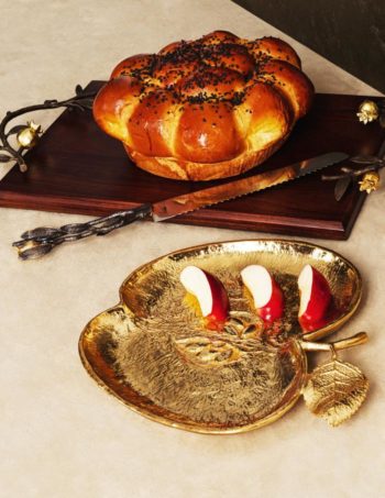 Michael Aram Pomegranate Bread Board - Image 2