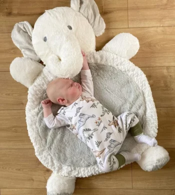 Mary Meyer Afrique Elephant Baby Mat – 31×23″ - Image 3