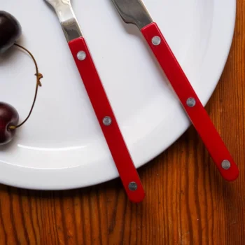 Sabre Bistrot Solid Burgundy Flatware - Image 2