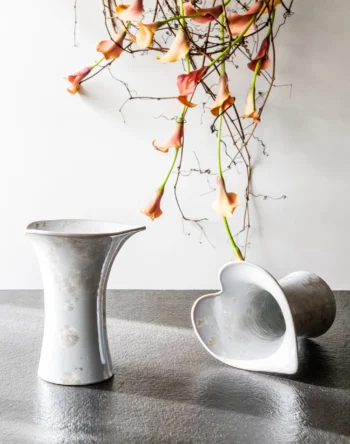 Simon Pearce Crystalline Calla Lily Vase - Image 4