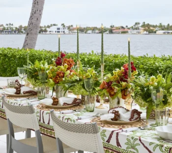 Kim Seybert Oasis Tablecloth - Image 2