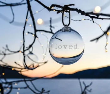 Simon Pearce Round Ornament — LOVED 3¼"W x 3¼"D x 4"H - Image 2