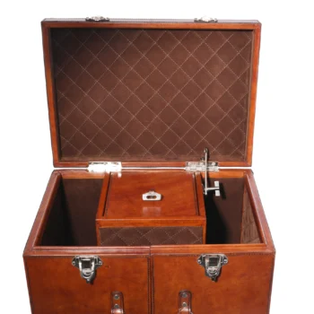 Vagabond House Equestrian Leather Stirrup Handle Bar Case - Image 3